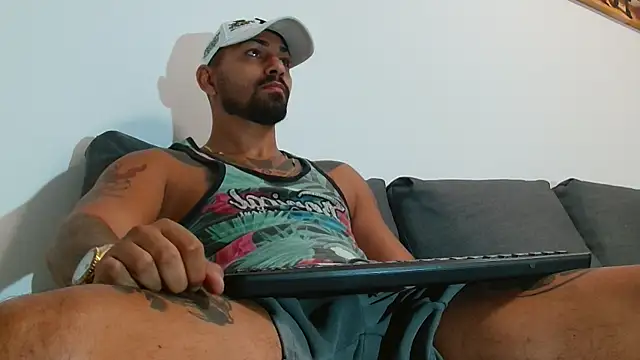 NigelBoydXXX online show from September 18, 2025, 8:49 am