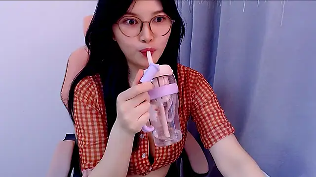 Little-sweet online show from September 23, 2025, 3:20 am