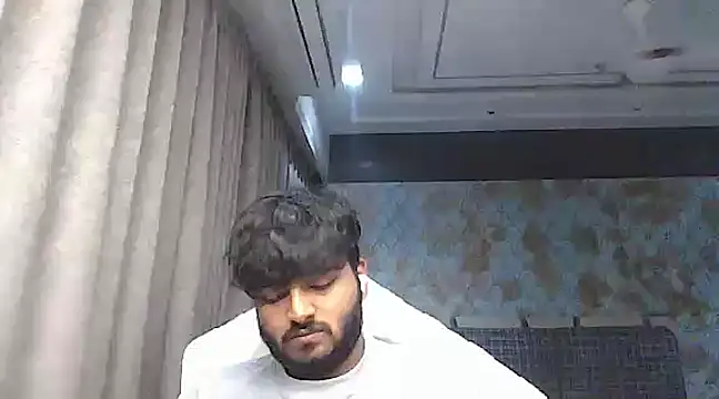 Snapshot of captainfucks chatting on January 1, 2025, 2:42 pm captainfucks online show from January 1, 2025, 2:42 pm