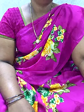 Snapshot of MaaliiiPonuTamil chatting on June 10, 2026, 2:23 am MaaliiiPonuTamil online show from June 10, 2026, 2:23 am