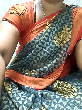 Snapshot of MaaliiiPonuTamil chatting on June 12, 2026, 1:26 am MaaliiiPonuTamil online show from June 12, 2026, 1:26 am