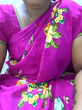 Snapshot of MaaliiiPonuTamil chatting on June 17, 2026, 1:19 am MaaliiiPonuTamil online show from June 17, 2026, 1:19 am