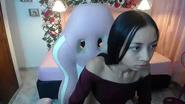 NathaliaSweet 11 online show from December 4, 2024, 5:55 pm