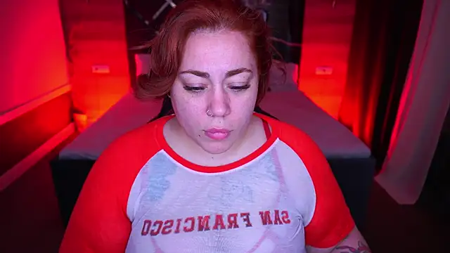 Kittywakee online show from September 23, 2025, 8:12 pm