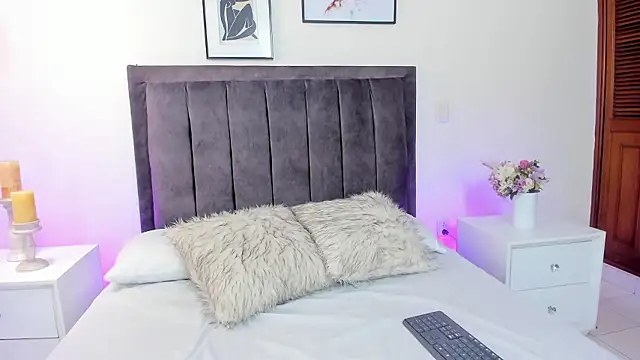 Sophia Clark8 online show from January 13, 2026, 7:30 pm