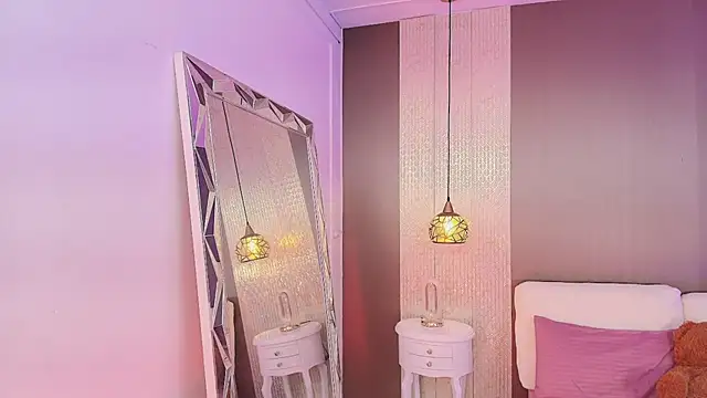 DannaDooll99 online show from September 24, 2025, 12:08 pm