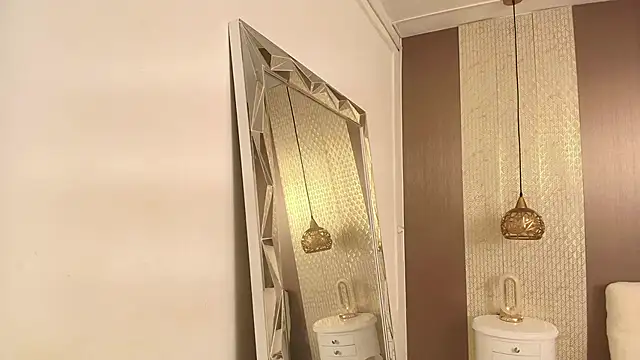 DannaDooll99 online show from November 20, 2025, 12:05 pm