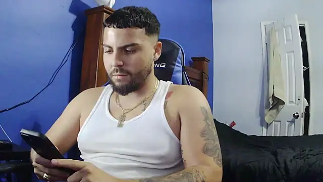 Snapshot of MasterKvn chatting on January 31, 2025, 2:04 am MasterKvn online show from January 31, 2025, 2:04 am