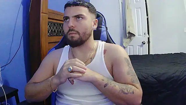 Snapshot of MasterKvn chatting on February 2, 2025, 11:11 pm MasterKvn online show from February 2, 2025, 11:11 pm