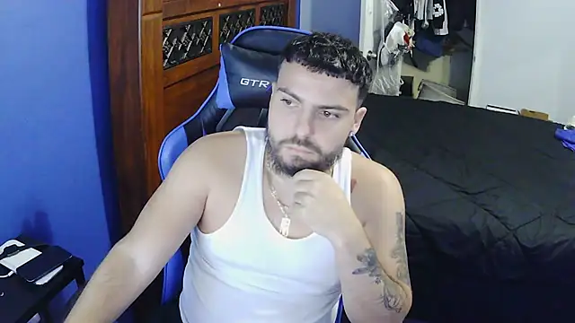 Snapshot of MasterKvn chatting on March 7, 2025, 5:51 am MasterKvn online show from March 7, 2025, 5:51 am