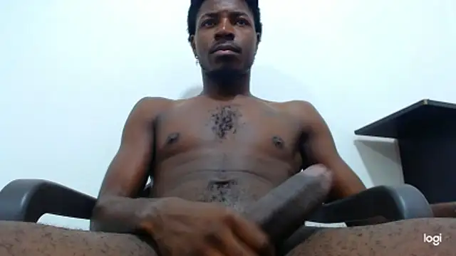 Snapshot of jaycolinss chatting on May 10, 2026, 8:47 pm jaycolinss online show from May 10, 2026, 8:47 pm