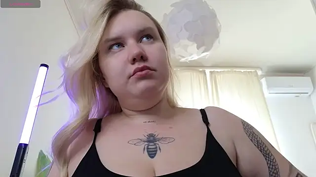 caseyrobbins online show from September 28, 2025, 5:35 am