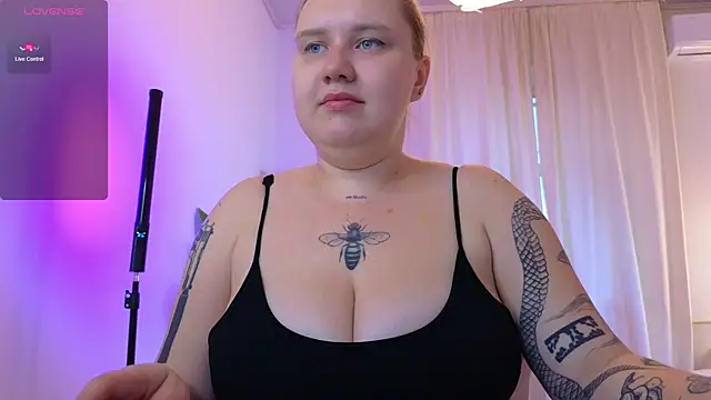 caseyrobbins online show from October 9, 2025, 5:27 am