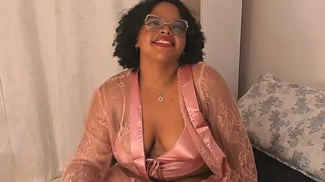 conielaurenth online show from November 14, 2025, 6:56 am