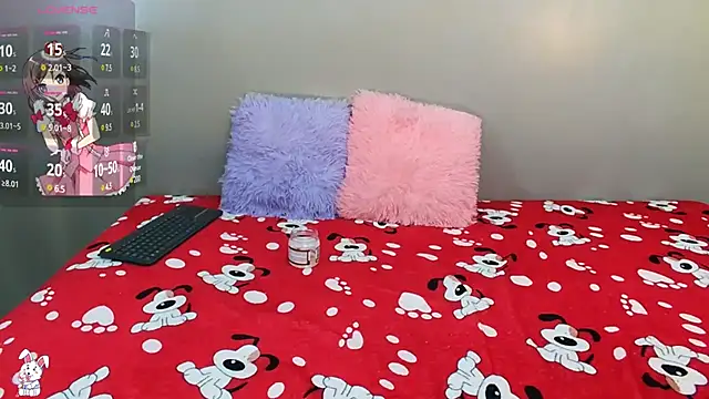 Luciia cute online show from December 31, 2024, 5:00 am