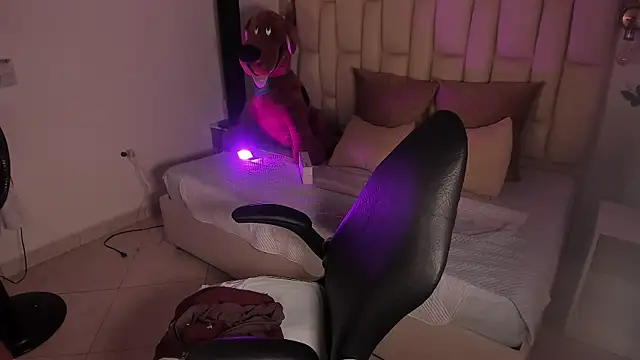 Snapshot of ela_beli chatting on September 25, 2025, 4:27 am ela beli online show from September 25, 2025, 4:27 am