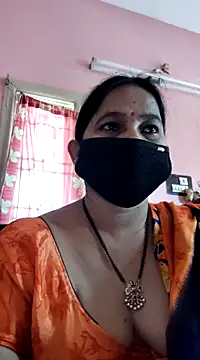 lalitha225 online show from December 5, 2024, 6:10 am