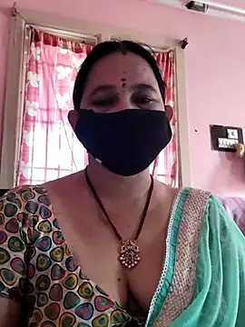 lalitha225 online show from December 13, 2024, 4:11 am