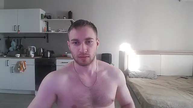 Rascolll online show from February 4, 2026, 3:56 am