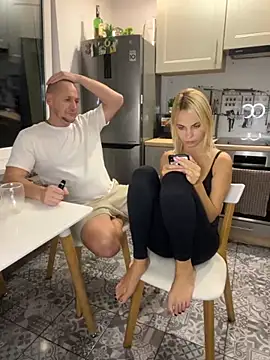 DonorDi online show from November 6, 2025, 9:15 pm