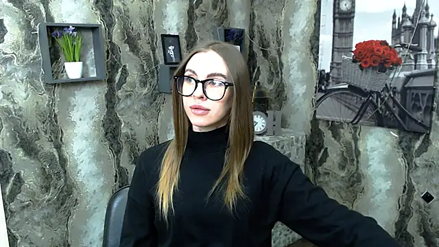 Snapshot of AlisaCatty_ chatting on March 7, 2025, 7:30 am AlisaCatty online show from March 7, 2025, 7:30 am