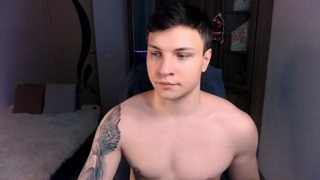 handsome guy01 online show from December 15, 2024, 11:31 pm