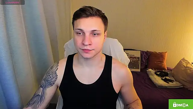 handsome guy01 online show from March 3, 2026, 2:07 am