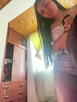 Snapshot of LorenaAmerica chatting on December 6, 2024, 8:29 pm LorenaAmerica online show from December 6, 2024, 8:29 pm