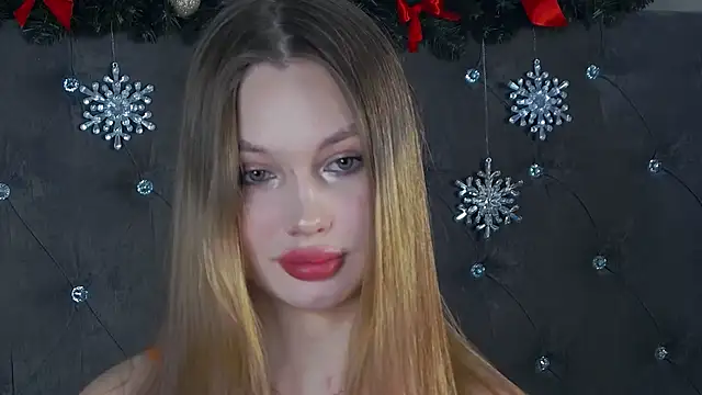 ViolaFlirt online show from December 18, 2024, 2:28 pm