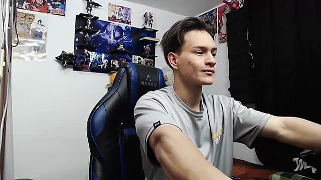 sr jaeger online show from September 18, 2025, 1:24 pm