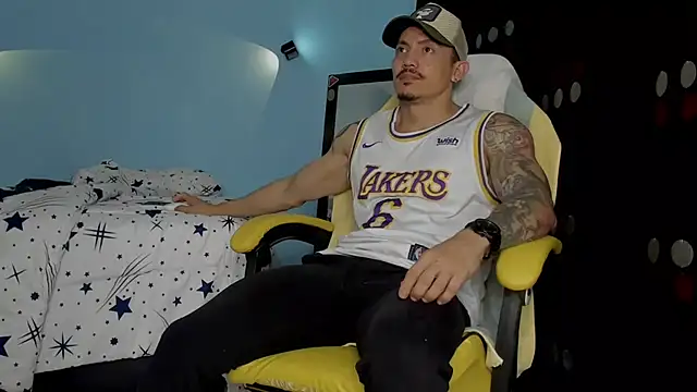 Snapshot of Alex_motta chatting on September 23, 2025, 3:09 am Alex motta online show from September 23, 2025, 3:09 am