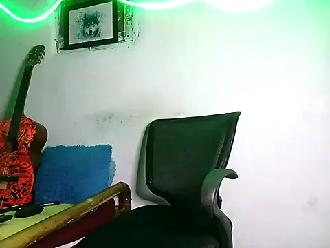 628-andrew online show from September 29, 2025, 2:33 pm