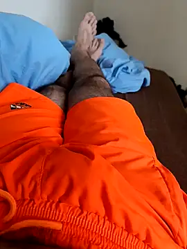 Snapshot of cshn001 chatting on February 16, 2025, 12:43 pm cshn001 online show from February 16, 2025, 12:43 pm