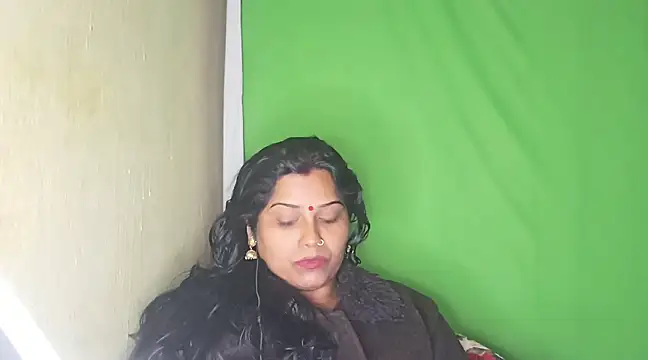 Snapshot of mamoni91 chatting on January 16, 2025, 6:03 am mamoni91 online show from January 16, 2025, 6:03 am