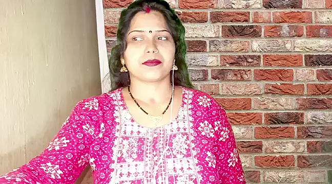 Snapshot of mamoni91 chatting on February 17, 2025, 3:25 am mamoni91 online show from February 17, 2025, 3:25 am