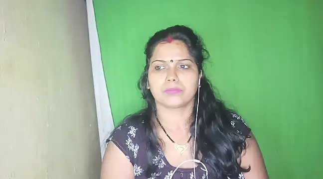 Snapshot of mamoni91 chatting on February 21, 2025, 3:23 am mamoni91 online show from February 21, 2025, 3:23 am