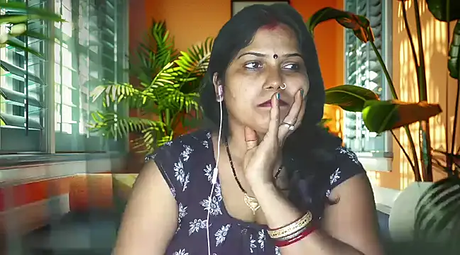 Snapshot of mamoni91 chatting on March 3, 2025, 9:11 am mamoni91 online show from March 3, 2025, 9:11 am