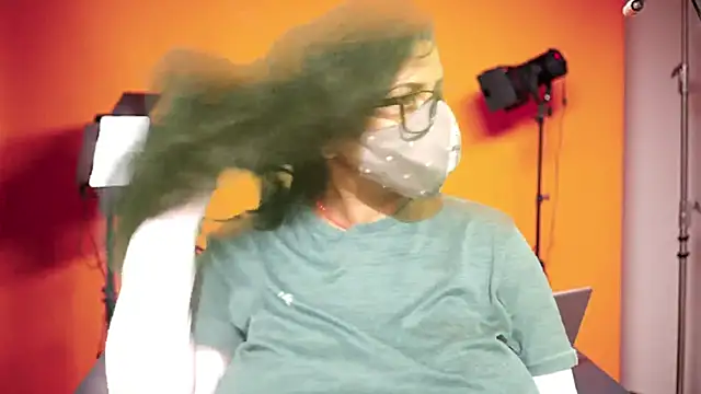 Snapshot of mamoni91 chatting on October 26, 2025, 3:23 am mamoni91 online show from October 26, 2025, 3:23 am