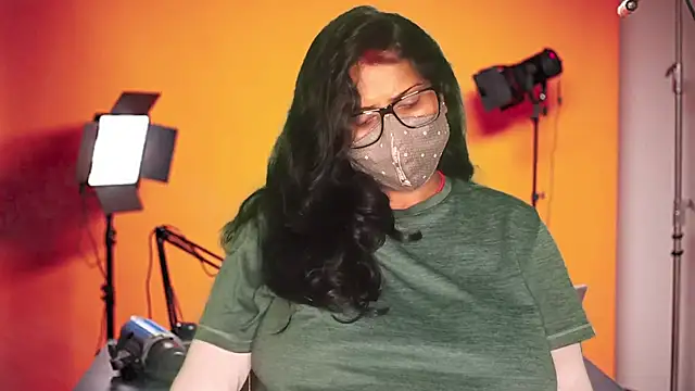 Snapshot of mamoni91 chatting on November 7, 2025, 3:17 am mamoni91 online show from November 7, 2025, 3:17 am