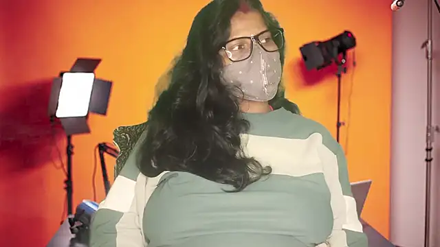 Snapshot of mamoni91 chatting on November 27, 2025, 2:57 am mamoni91 online show from November 27, 2025, 2:57 am