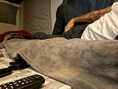 Cantufamily1979 online show from February 2, 2026, 7:40 am