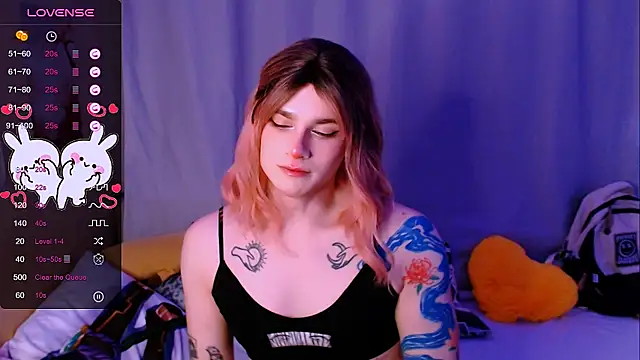 Alice Hells online show from October 31, 2025, 5:41 am