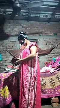 Hotty-dola online show from December 14, 2024, 11:07 am