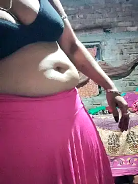 Hotty-dola online show from December 24, 2024, 11:49 am