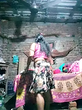 Hotty-dola online show from December 25, 2024, 4:43 pm