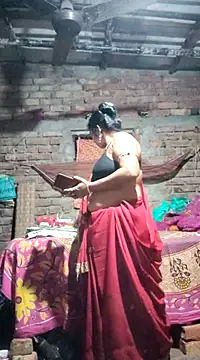 Hotty-dola online show from December 26, 2024, 4:36 pm