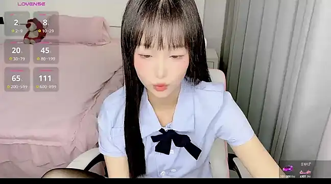 -Wendy   online show from February 11, 2025, 3:18 am