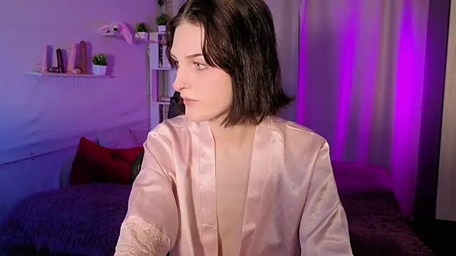 Sweet Paradox online show from September 29, 2025, 5:01 am