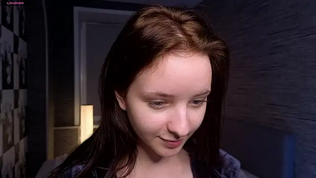 Snapshot of MerylHedley chatting on February 23, 2025, 7:11 am MerylHedley online show from February 23, 2025, 7:11 am