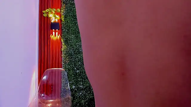 Valentino  X online show from October 1, 2025, 2:56 pm